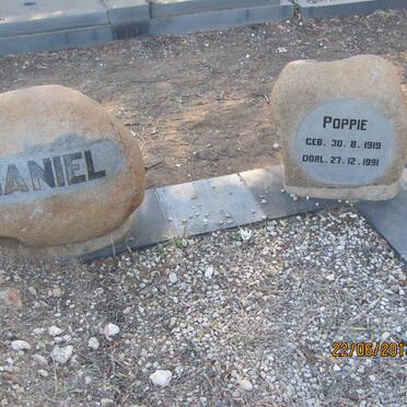 DANIEL Poppie 1919-1991