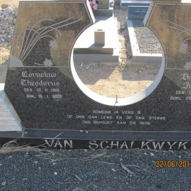 SCHALKWYK Cornelius Theodorus, van 1919-2009 &amp; Barbara Irene 1931-1987