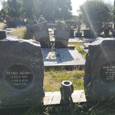 SERFONTEIN Petrus Jacobus 1907-1976 &amp; Jacoba Christina De Waal BOSHOFF 1918-2010