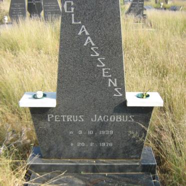 CLAASSENS Petrus Jacobus 1939-1976 &amp; Gertruida Wilhelmina Jacoba FEREIRRA 1944-2011