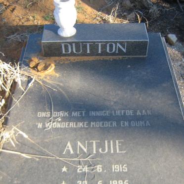 DUTTON Antjie 1915-1995