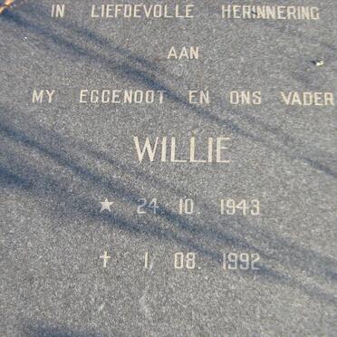 DODDS Willie 1943-1992 &amp; Nellie 1943- :: DODDS Willie 1970-2000