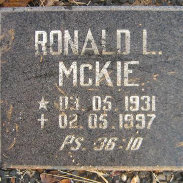 McKIE Ronald L. 1931-1997