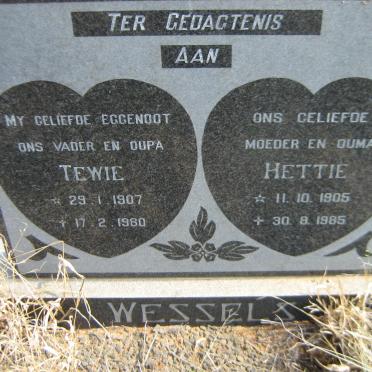WESSELS Tewie 1907-1980 &amp; Hettie 1905-1985