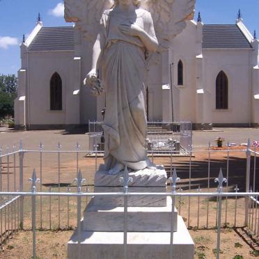 3. Monument for Freedom and for Right at the N.G. Kerk