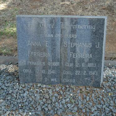FERREIRA Stephanus J. 1893-1943 &amp; Anna E. PIENAAR 1881-1941