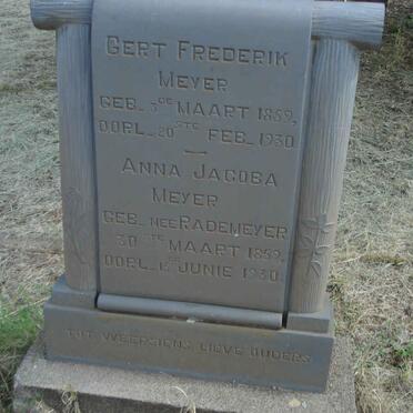 MEYER Gert Frederik 1859-1930 &amp; Anna Jacoba RADEMEYER 1869-1930