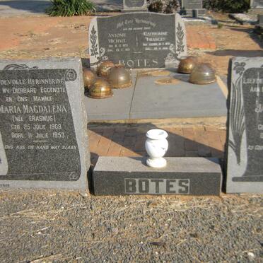 BOTES Jan Daniel 1904-1974 &amp; Maria Magdalena ERASMUS 1908-1953