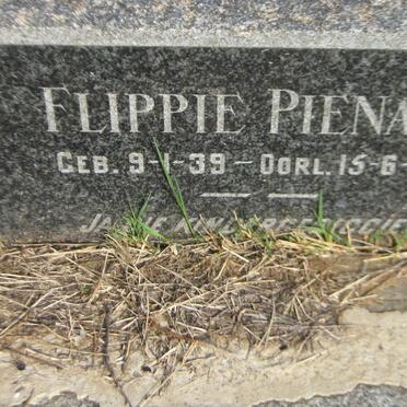 PIENAAR Flippie 1939-1945