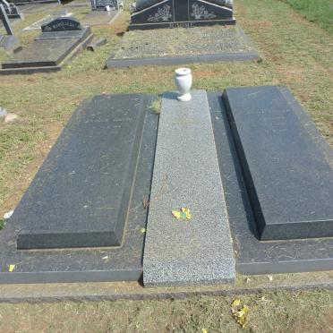 BURGER George David 1898-1978 &amp; Susanna Louisa J.V. RENSBURG 1899-1991