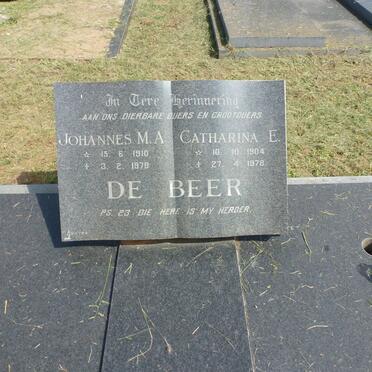 BEER Johannes M.A., de 1910-1979 &amp; Catharina E. 1904-1978