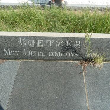 COETZER Wentzel C. 1914-1989 &amp; Johanna M.E. 1920-2012