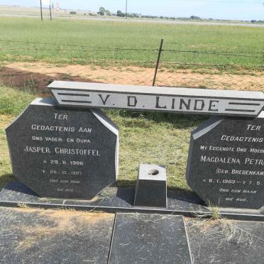 LINDE Jasper Christoffel, v.d. 1906-1987 &amp; Magdalena Petronella BREDENKAMP 1903-1976