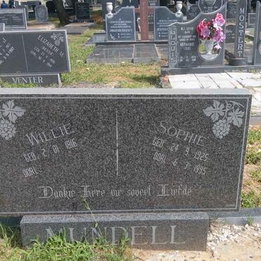 MUNDELL Willie 1916- &amp; Sophie 1925-1995