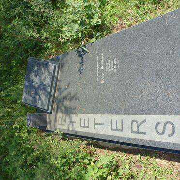 PIETERS Francina Jacoba nee DU PLOOY 1954-2008 :: PIETERS Evelyn Frederick 1954-2015