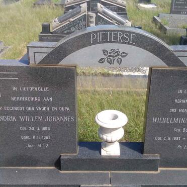 PIETERSE Hendrik Willem Johannes 1888-1967 &amp; Wilhelmina Hendrika BOSHOFF 1897-1974