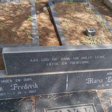 RENSBURG Hendrik Frederik, Janse van 1907-1993 &amp; Maria Elizabeth FERREIRA 1911-2004