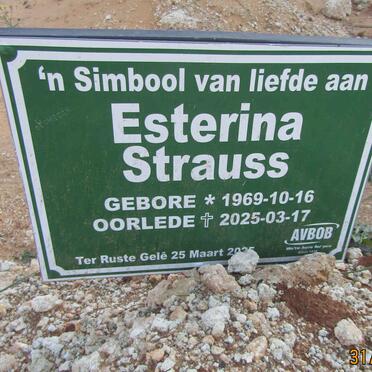 STRAUSS Esterina 1969-2025