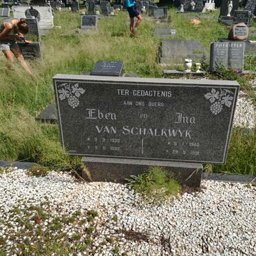 SCHALKWYK Eben, van 1933-1992 &amp; Ina 1940-1991