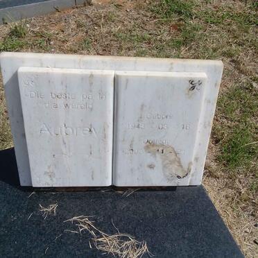 VILLIERS Aubrey, de 1943-2008