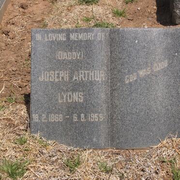 LYONS Joseph Arthur 1868-1959