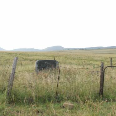 Free State, DEWETSDORP district, Unknown farm cemetery 04
