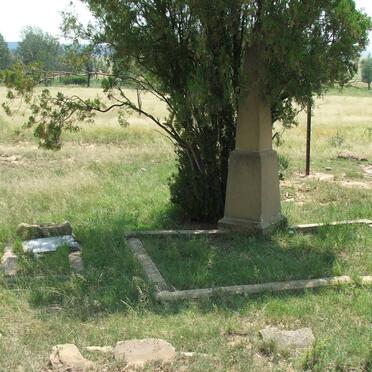 Free State, DEWETSDORP district, Unknown farm cemetery 28