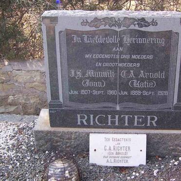 RICHTER C.A. nee ARNOLD 1889-1928 :: RICHTER J.S. nee MUNNIK 1907-1960