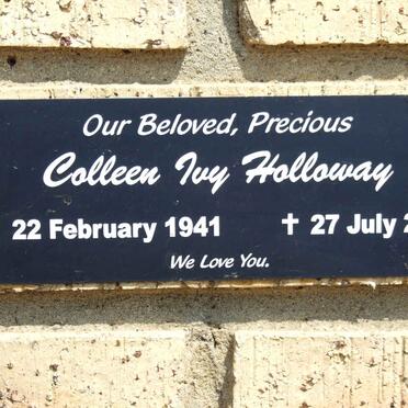 HOLLOWAY Colleen Ivy 1941-2008