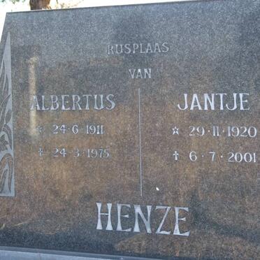 HENZE Albertus 1911-1975 &amp; Jantje 1920-2001