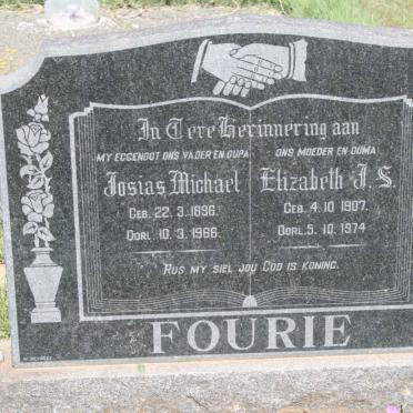 FOURIE Josias Michael 1896-1966 &amp; Elizabeth J.S. 1907-1974