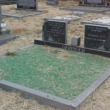 GERINGER George J. 1913-1972 &amp; Susanna J.T. GROBLER 1915-2005