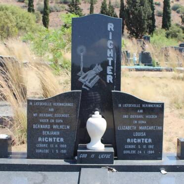 RICHTER Bernard Wilhelm Benjamin 1909-1981 &amp; Elizabeth Margaretha Louisa 1912-1984
