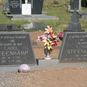 STEENKAMP Carel 1932-1993 &amp; Lena TALJAARD 1935-