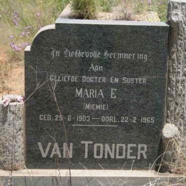 TONDER Maria E., van 1903-1965