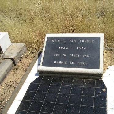 TONDER Mattie, van 1894-1984