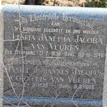 VUUREN Daniel Johannes Jacobus Cornelis, van 1895-1968 &amp; Leseia Janetha Jacoba STOFBERG 1898-1948