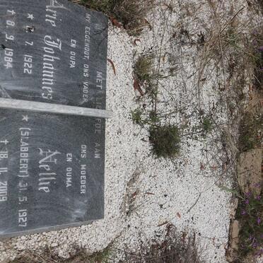 ONDERDELINDEN Arie Johannes 1922-1984 &amp; Nellie SLABBERT 1927-2009