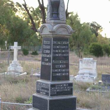 ZYL Jacobus Albertus, van 1863-1932 &amp; Elsie GREYLING 1863-1943 :: VAN ZYL Johan Victor 1904-1911