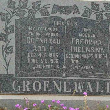 GROENEWALD Coenraad Adolf 1895-1966 &amp; Fredrika Theunsina MIENIE 1904-