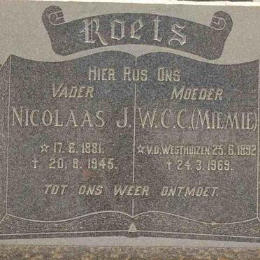 ROETS Nicolaas J. 1881-1945 &amp; W.C.C. MIEMIE nee V.D. WESTHUIZEN 1892-1969