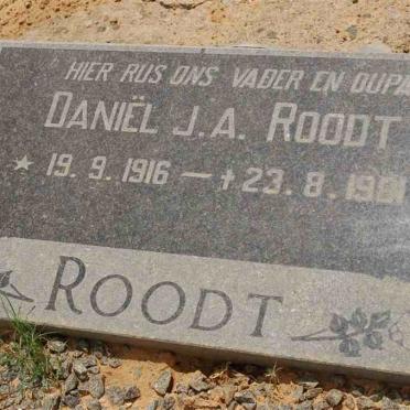 ROODT Daniel J.A. 1916-19?1