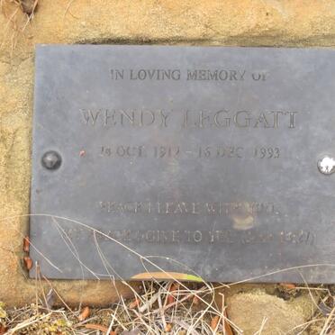 LEGGATT Wendy 1912-1993