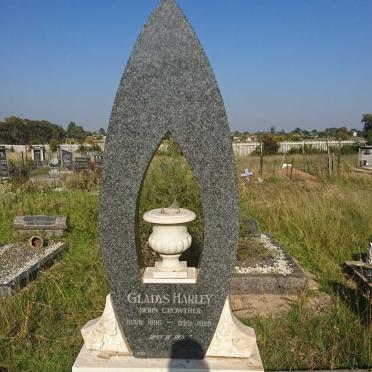 HARLEY Athol Lynn 1896-1985 &amp; Gladys CROWTHER 1896-1959