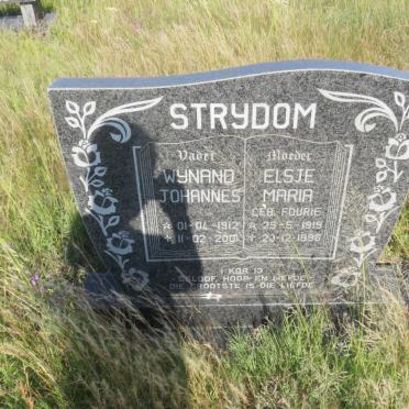 STRYDOM Wynand Johannes 1912-2001 &amp; Elsje Maria FOURIE 1919-1996