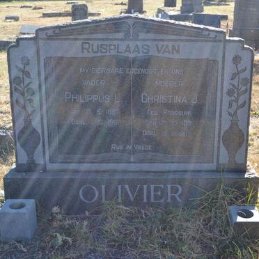 OLIVIER Philippus L. 1887-1961 &amp; Christina J. ROSSOUW 1891-1983