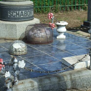 SCHABORT P.J. 1865-1942 &amp; E.A.S. BOSHOFF 1871-1925 :: SCHABORT Sibella Margaretha 1900-1902