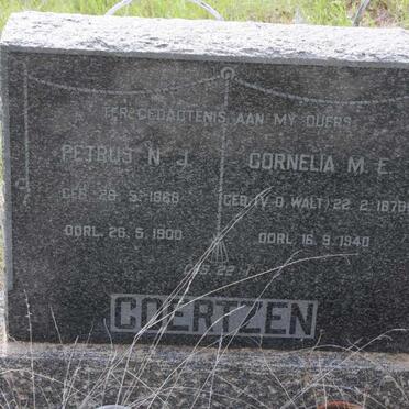COERTZEN Petrus N.J. 1868-1900 &amp; Cornelia M.E. V.D. WALT 1870-1940
