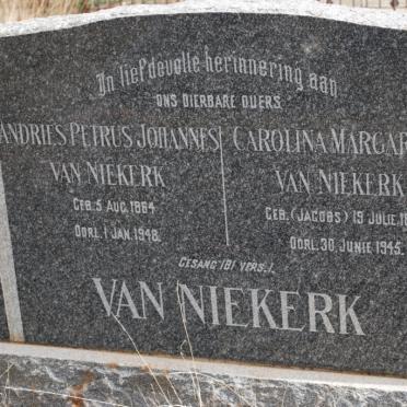 N - Vanne :: Surnames - N