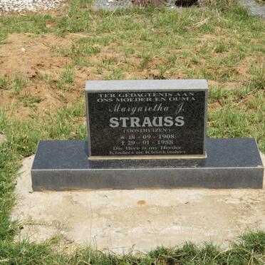 STRAUSS Margaretha J. 1908-1988